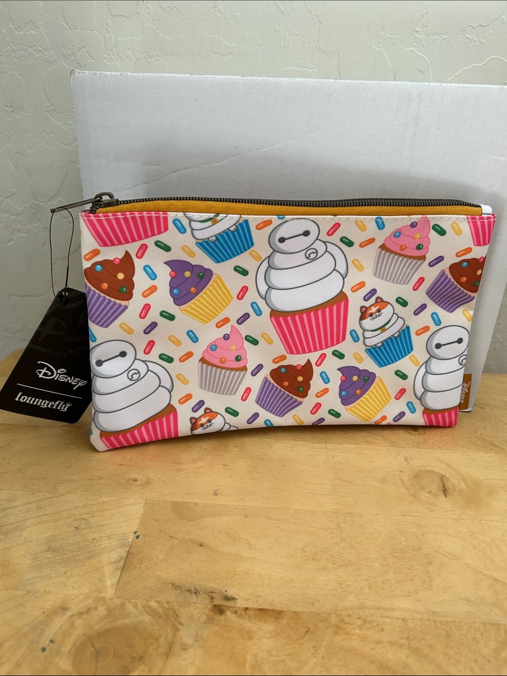 Loungefly Big Hero 6 Baymax Cupcakes Makeup Bag